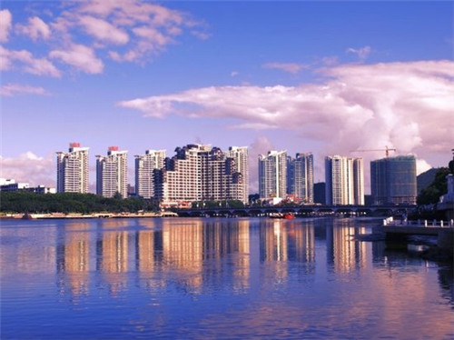 虎林市润肤乳加盟投资开店哪家项目好（虎林市是哪个城市的）